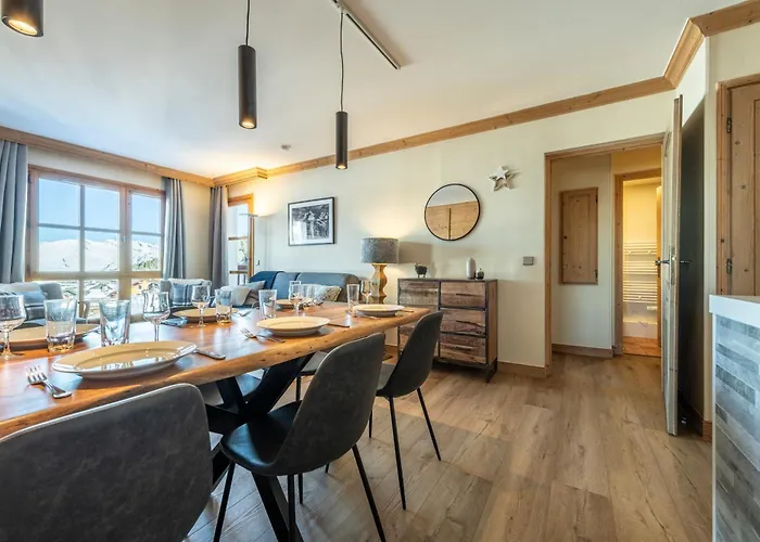 Appt Renove, 6 Personnes Arc 1950 Vue Exceptionnelle Montblanc, Sauna, Hammam, Piscine Int Et Ext